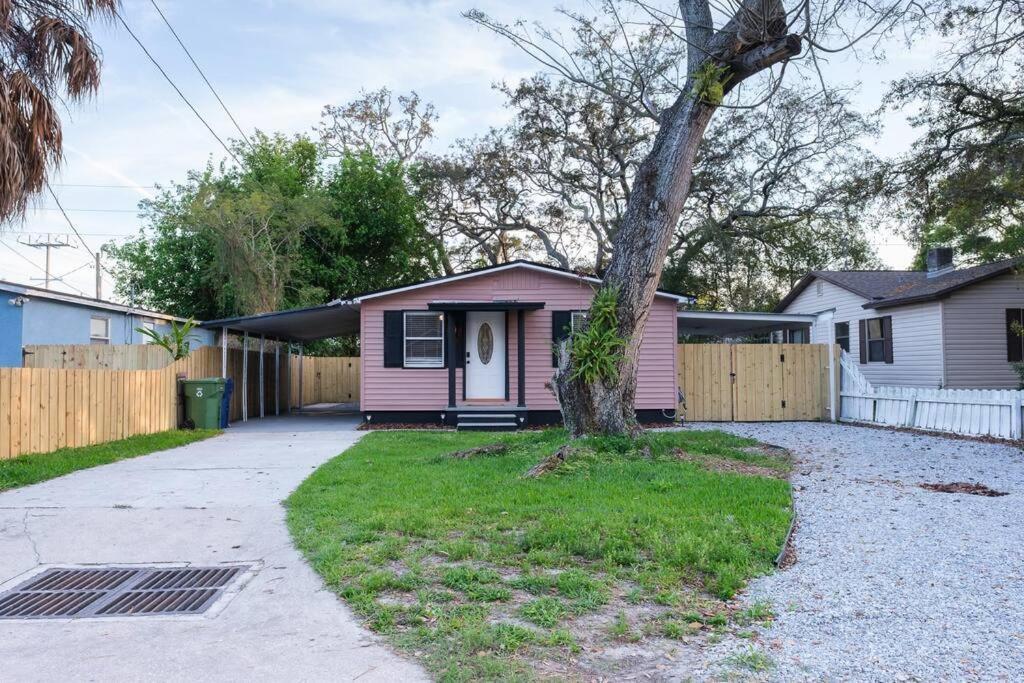 Villa House Near Tampa Zoo And Busch Gardens, Free High Speed Wifi Esterno foto