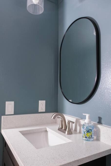 Villa House Near Tampa Zoo And Busch Gardens, Free High Speed Wifi Esterno foto